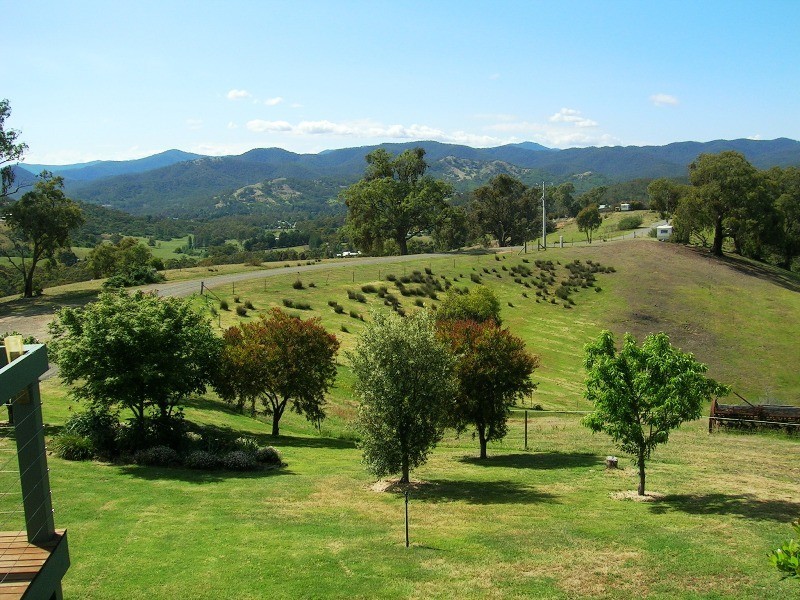 55 Joe Taylor Rise, Eildon VIC 3713