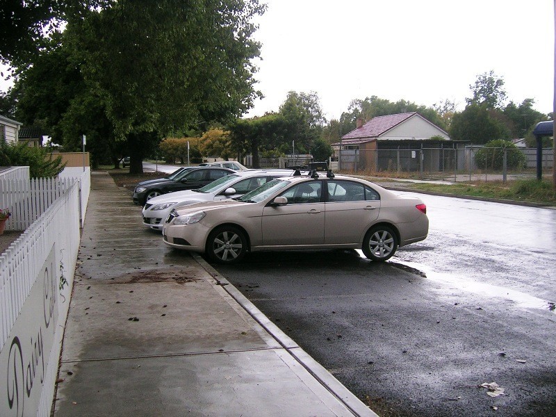 35 Grant St, Alexandra VIC 3714
