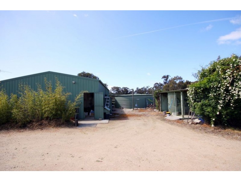 26 Dundas Road, Wangaratta South VIC 3678