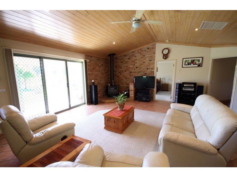 26 Dundas Road, Wangaratta South VIC 3678