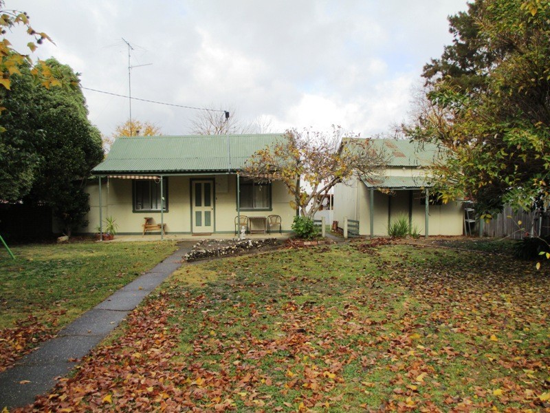 6 Aitken St, Alexandra VIC 3714