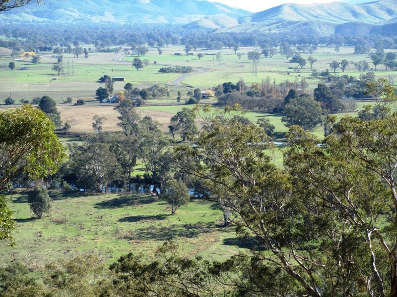 159 Halls Flat Road, Alexandra VIC 3714