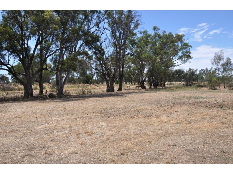 460 West Bunbartha Road, Tallygaroopna VIC 3634