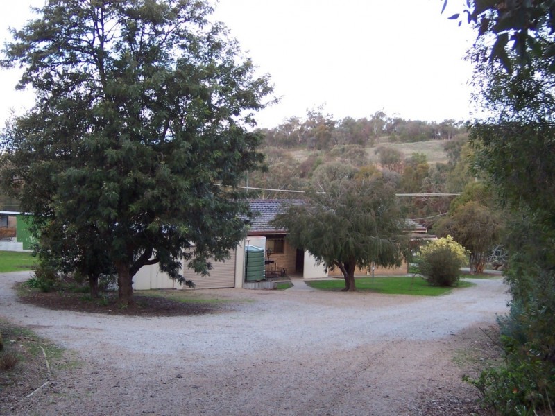 107 Old Hume Highway, Glenrowan VIC 3675