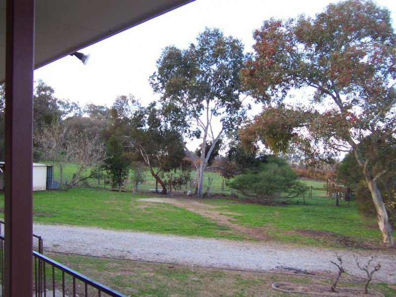 107 Old Hume Highway, Glenrowan VIC 3675