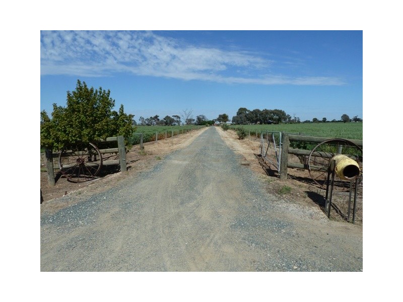 590 Stratton Road, Echuca VIC 3564