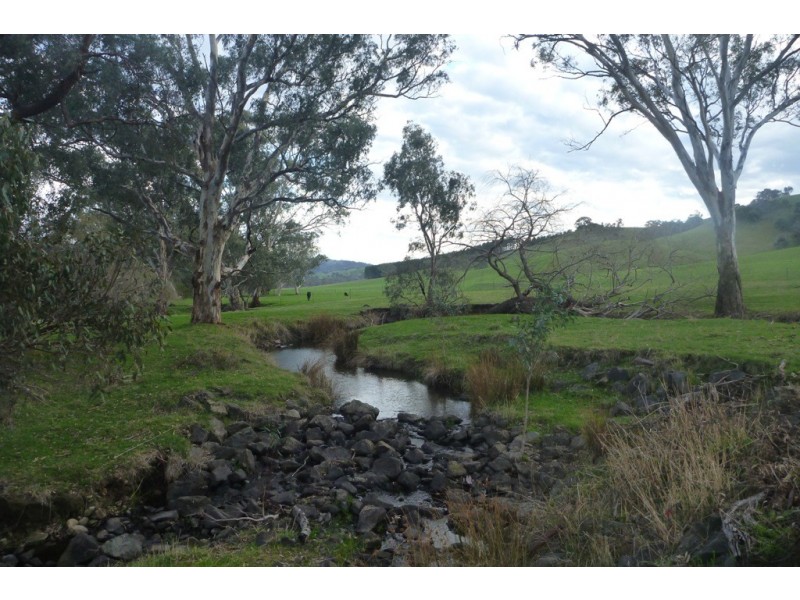 1480 Highlands Road, Whiteheads Creek VIC 3660