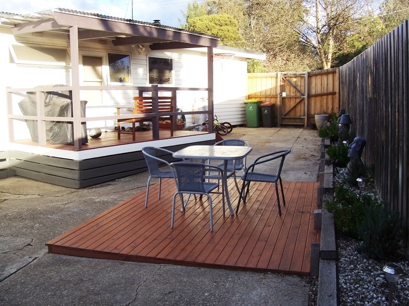 11 Downey St, Alexandra VIC 3714