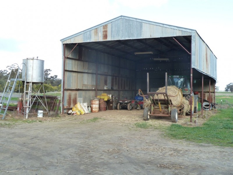 216 Barmah East Rd, Barmah VIC 3639