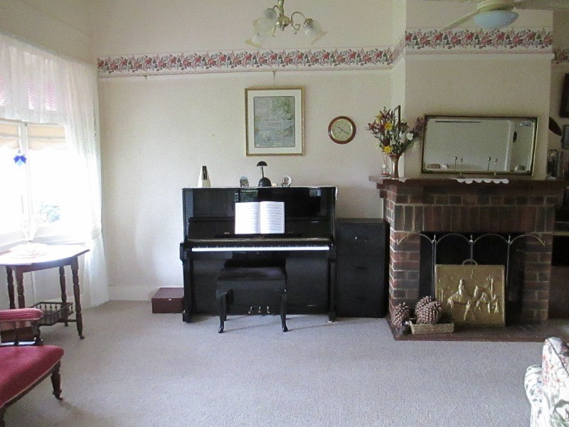 301 Spring Creek Road, Alexandra VIC 3714