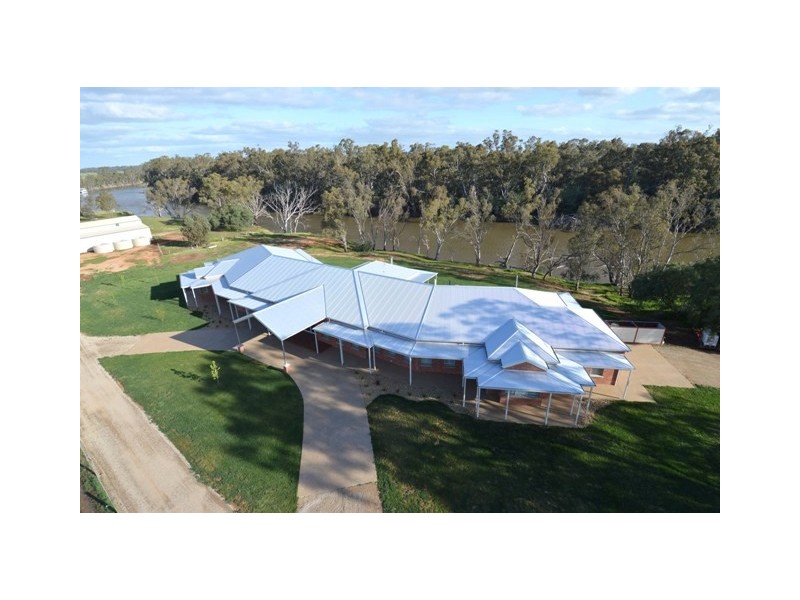 1197 Perricoota Road, Moama NSW 2731