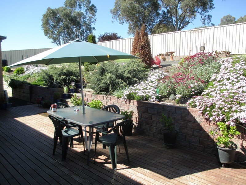 23 Oswald Drive, Alexandra VIC 3714