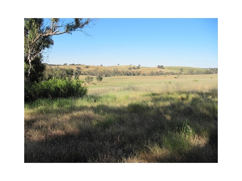 2A Lyall Rd, Redesdale VIC 3444