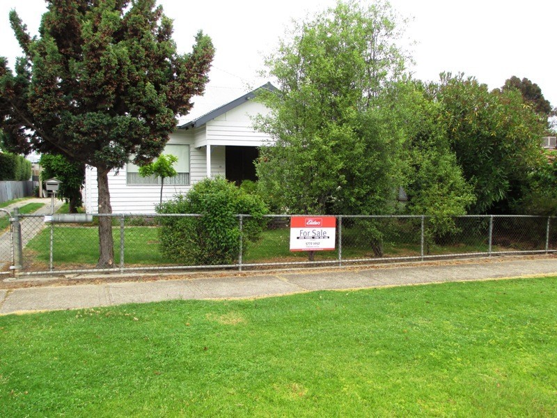 16 McKenzie St, Alexandra VIC 3714