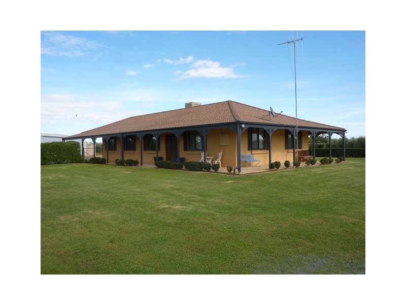 231 Farley Road, Echuca VIC 3564