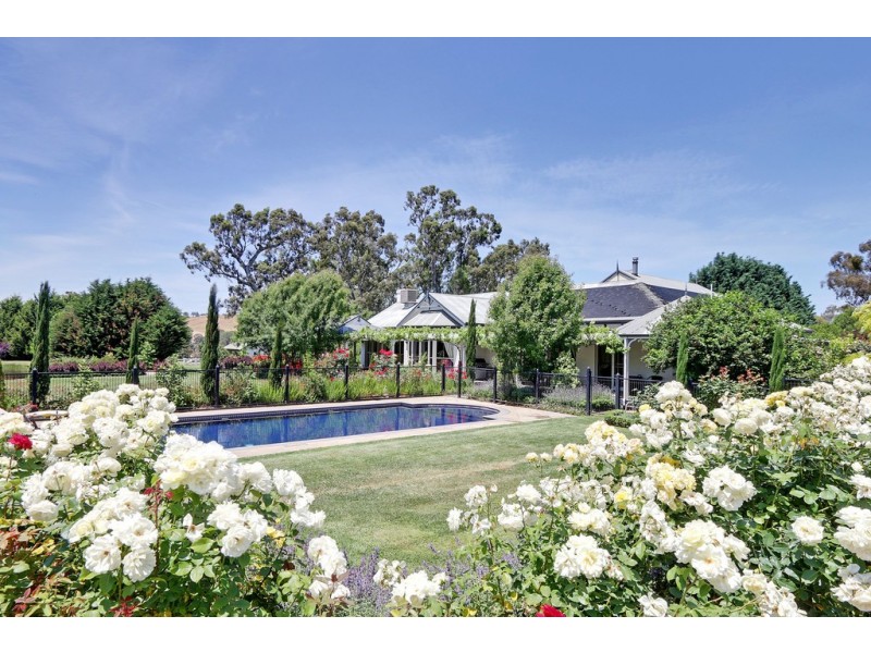 60 Nicholson Road, Yarck VIC 3719