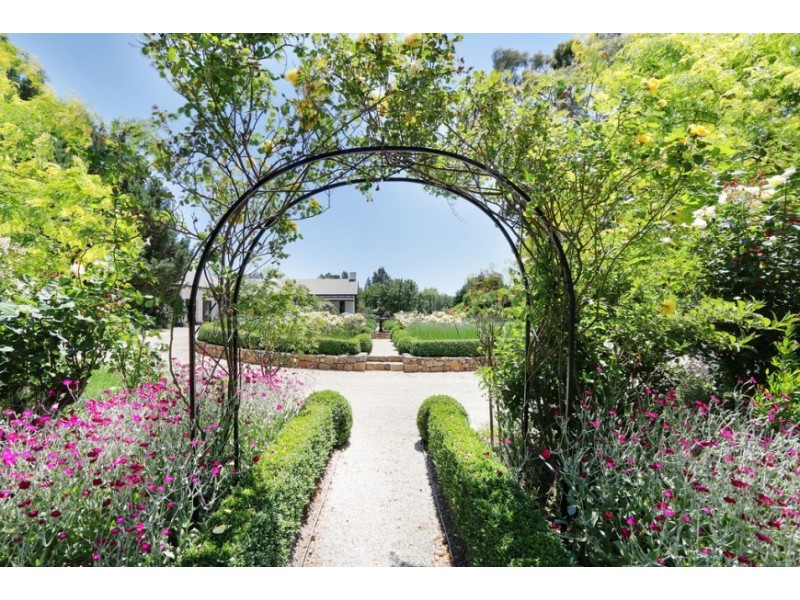 60 Nicholson Road, Yarck VIC 3719