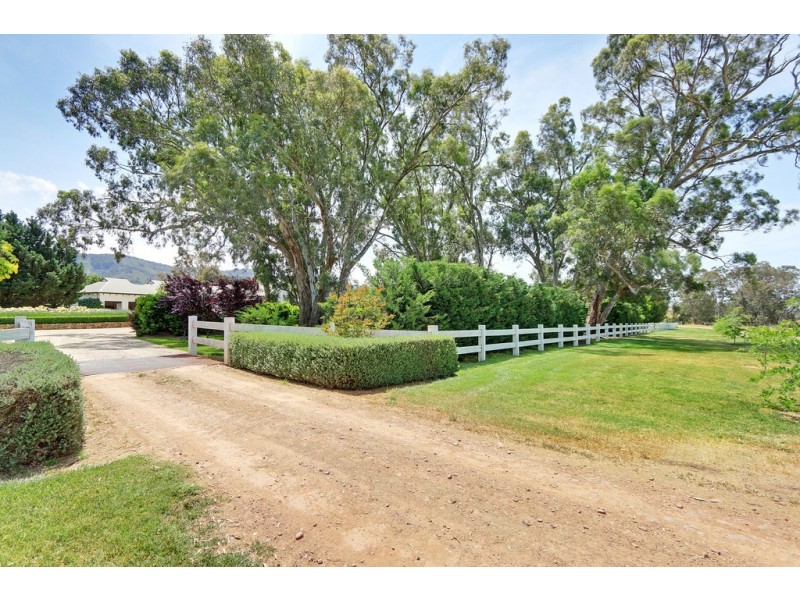 60 Nicholson Road, Yarck VIC 3719