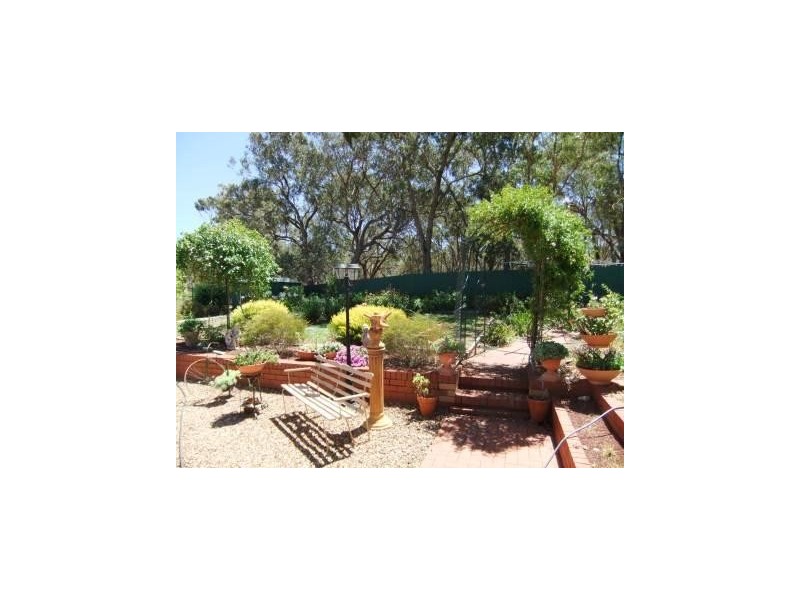 140 Lock Road, St Arnaud VIC 3478