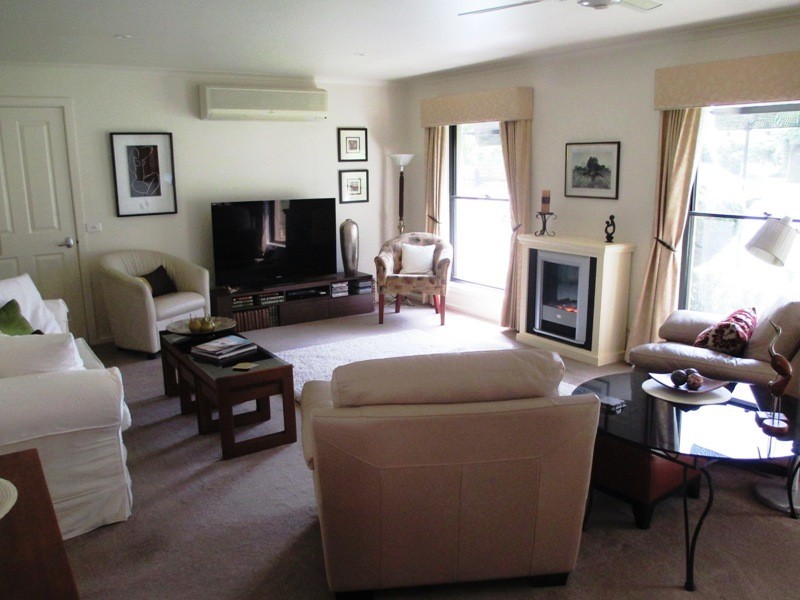 12 Green St, Alexandra VIC 3714