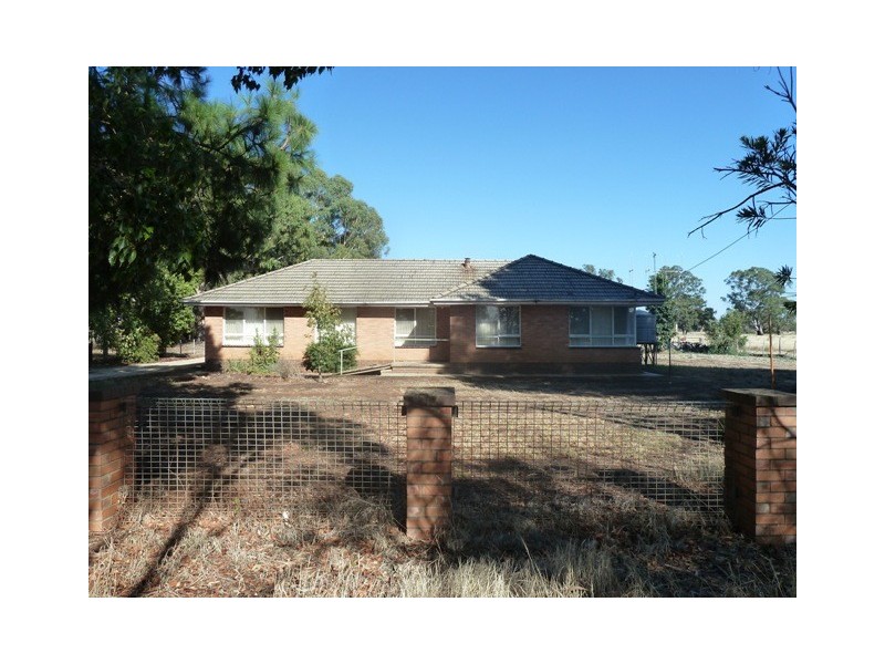 “Talvale” Old Deniliquin Road, Moama NSW 2731