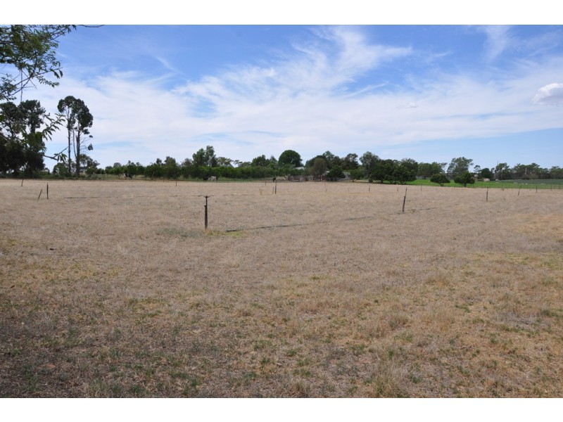 20 and 30 Murray Valley Hwy and Barnes Road, Cobram East VIC 3644