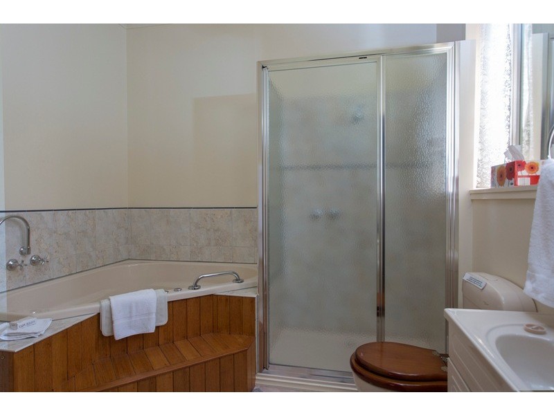 187 High Street, Heathcote VIC 3523