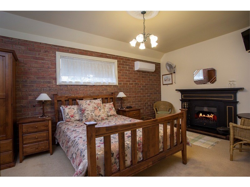 187 High Street, Heathcote VIC 3523