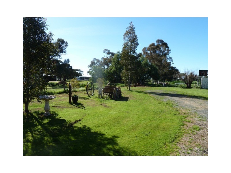 669 Wharparilla Road, Echuca VIC 3564