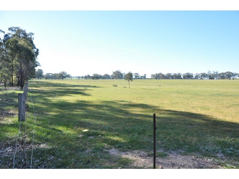 345 Angle Rd, Murchison VIC 3610