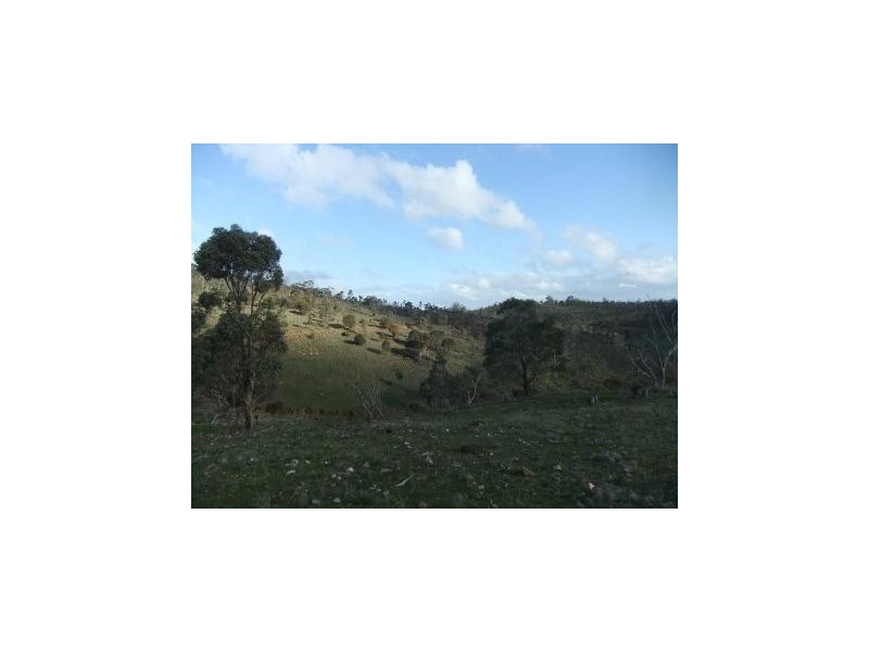 * Mount Moligual, St Arnaud VIC 3478