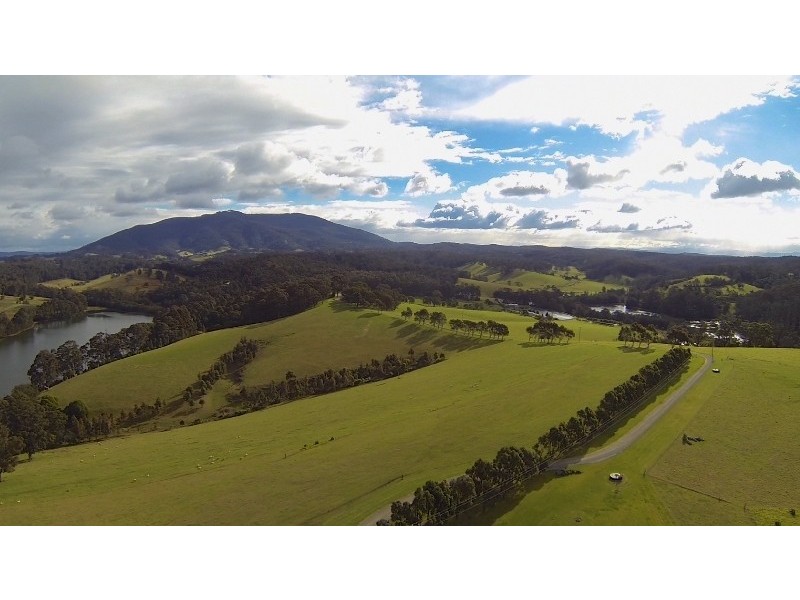 853 Old Highway, Narooma NSW 2546