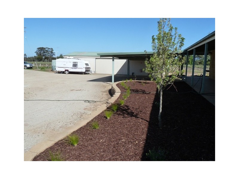446 Perricoota Road, Moama NSW 2731