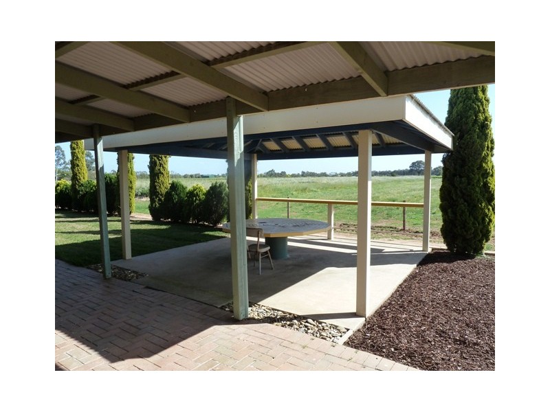 446 Perricoota Road, Moama NSW 2731