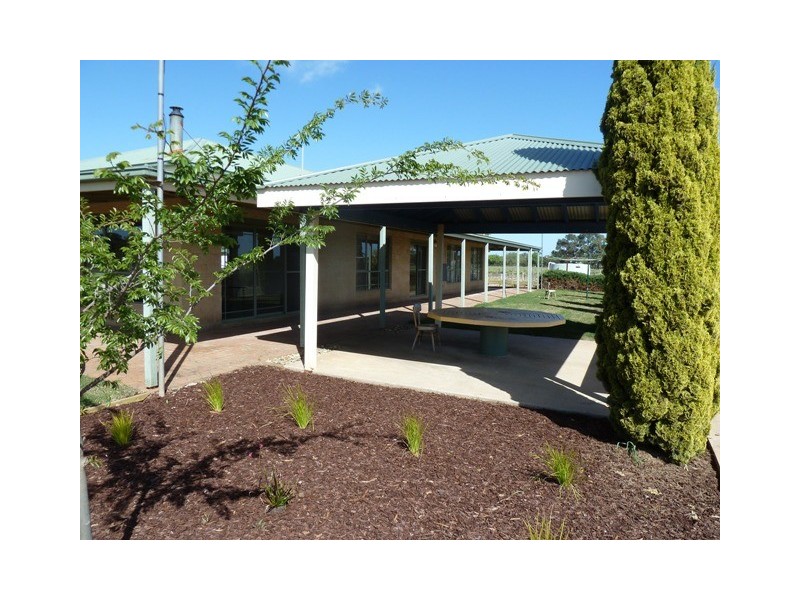 446 Perricoota Road, Moama NSW 2731