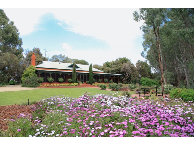 557 Ulupna Bridge Road, Ulupna VIC 3641