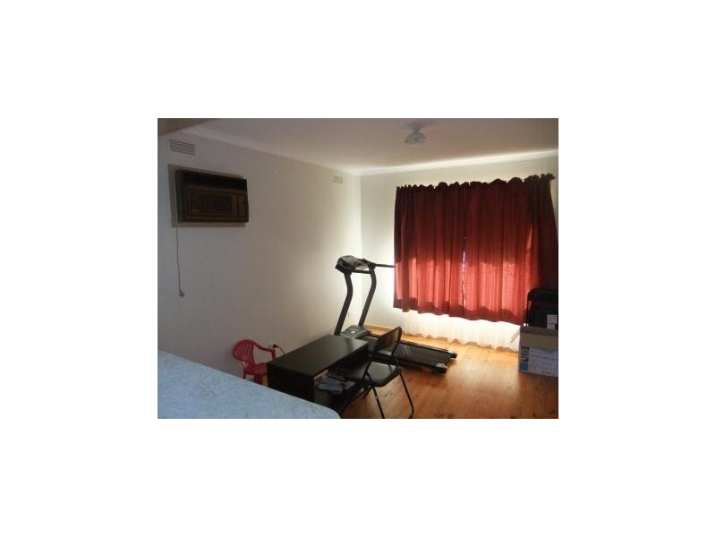 4 Grant  Street, St Arnaud VIC 3478