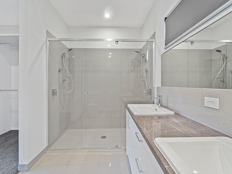 8 George St, Alexandra VIC 3714