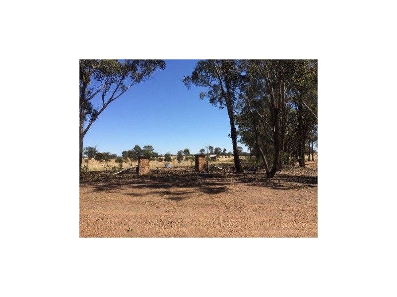 410 Wet Lane, Murchison VIC 3610