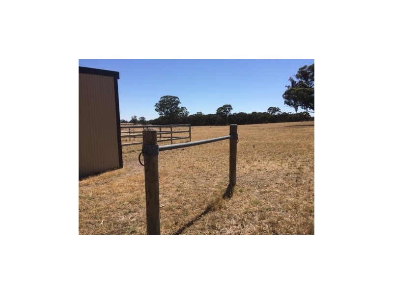 410 Wet Lane, Murchison VIC 3610