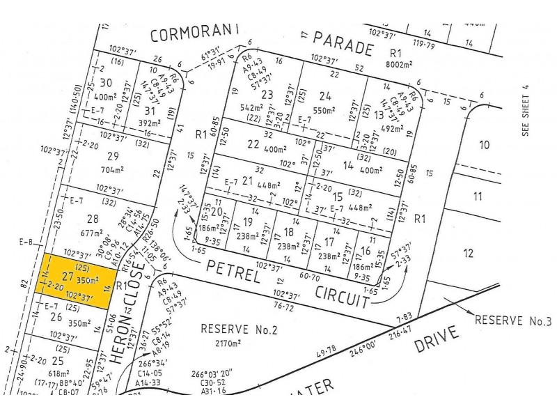 4 Heron Close, Pakenham VIC 3810