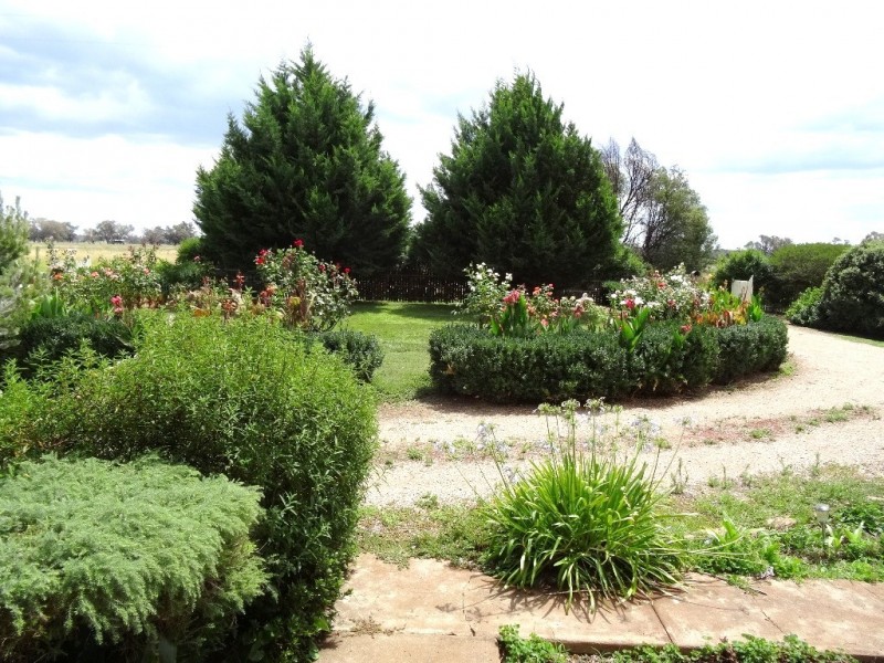 2035 Wangaratta-Whitfield Road, Docker VIC 3678