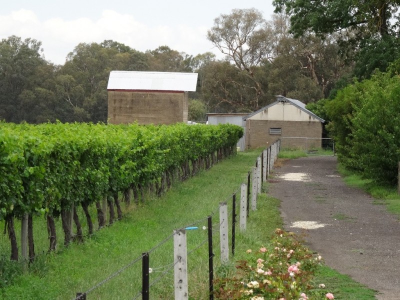 2035 Wangaratta-Whitfield Road, Docker VIC 3678