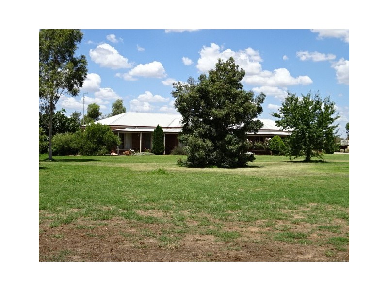 60 Point Road, Echuca VIC 3564
