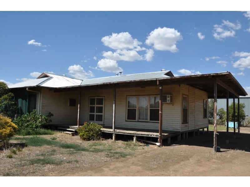 1160 Sidebottoms Road, Pine Lodge VIC 3631