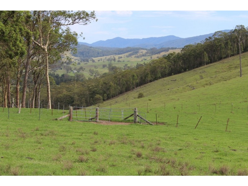 - Salisbury Road, Dungog NSW 2420