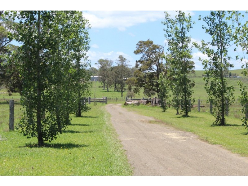 - Salisbury Road, Dungog NSW 2420