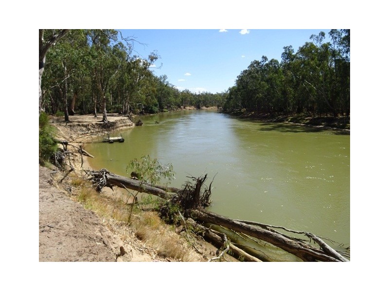 486 Stewarts Bridge Road, Echuca VIC 3564