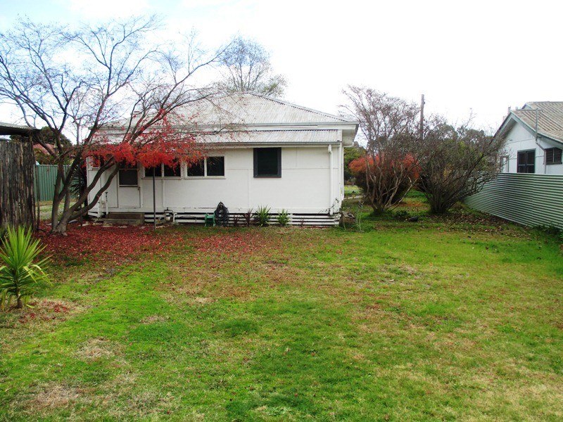 25 Coster St, Alexandra VIC 3714