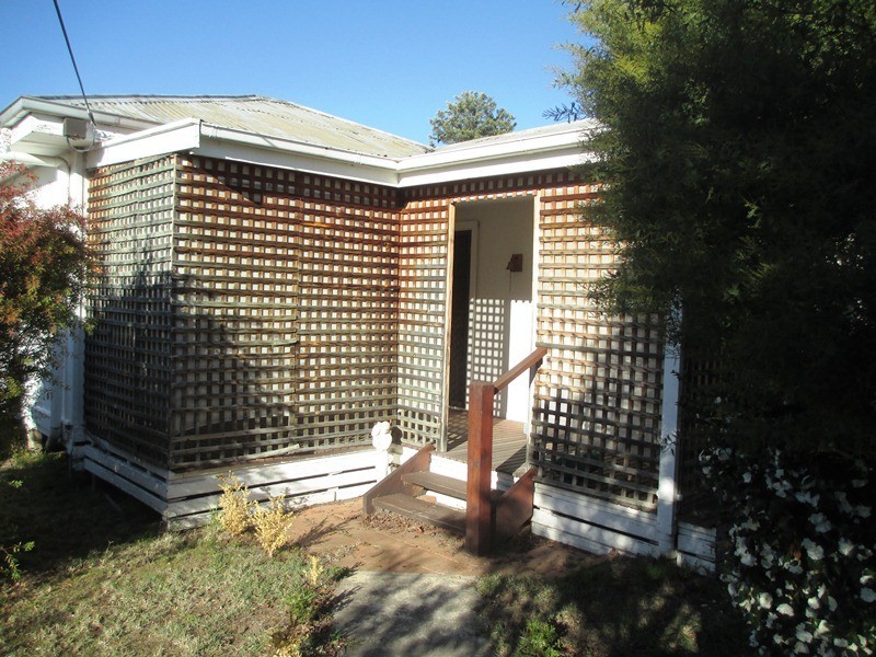 25 Coster St, Alexandra VIC 3714
